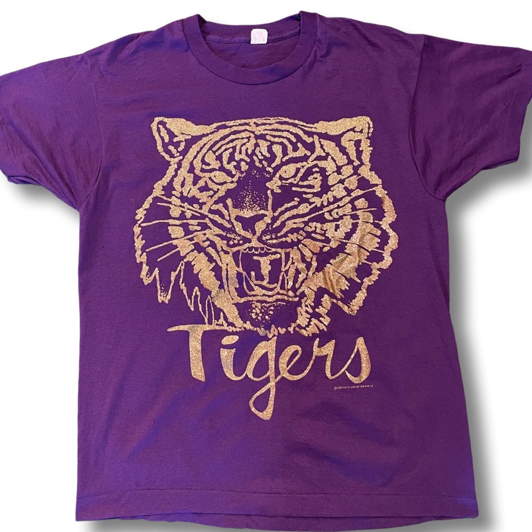 LSU Tigers purple (L)